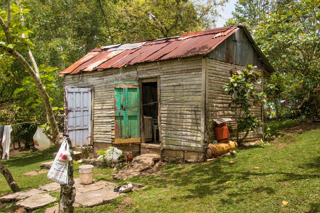 Dominicaanse Republiek-locals-woning-gezinnen