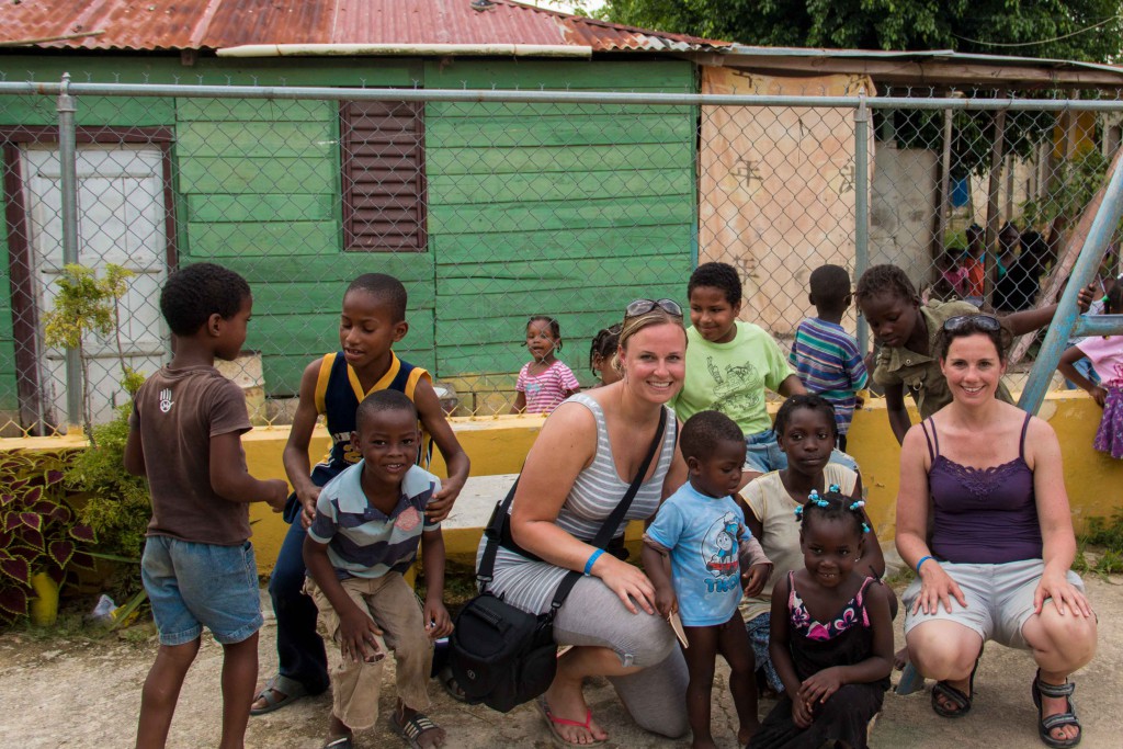 Dominicaanse Republiek-Punta Cana-locals-school-kinderen