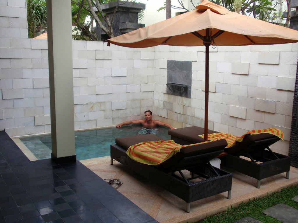 Indonesie-Bali-Seminyak-villa-zwembad