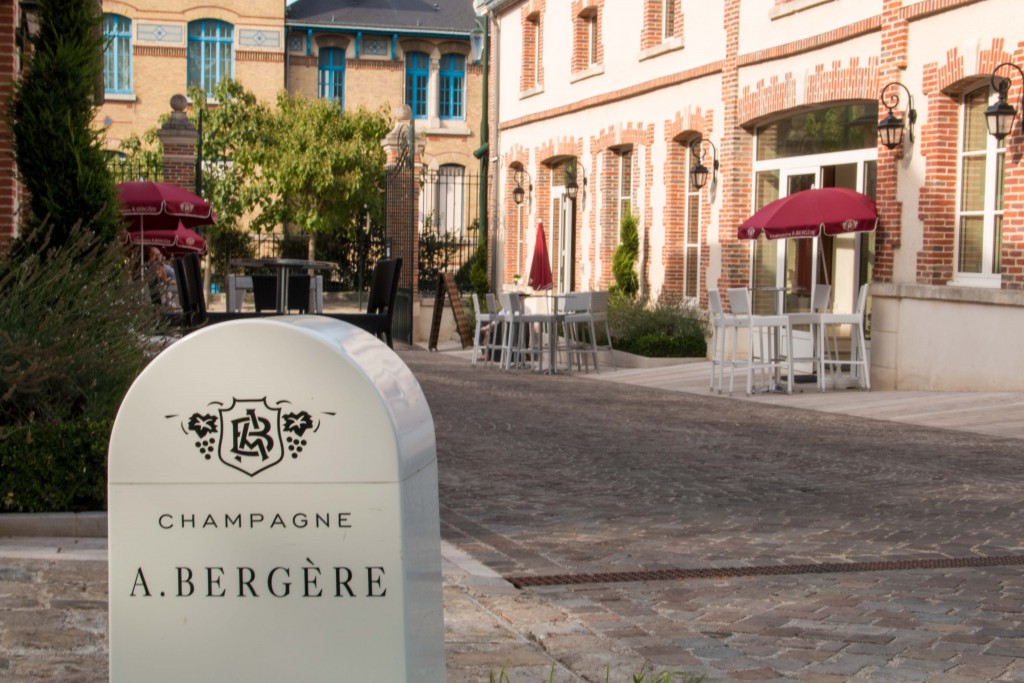 Champagne-Frankrijk-wijngaarden-Epernay-Avenue de Champagne- A. Bergere