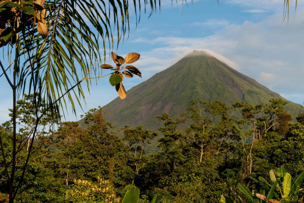 Costa Rica-El Arenal-vulkaan-zonsopgang